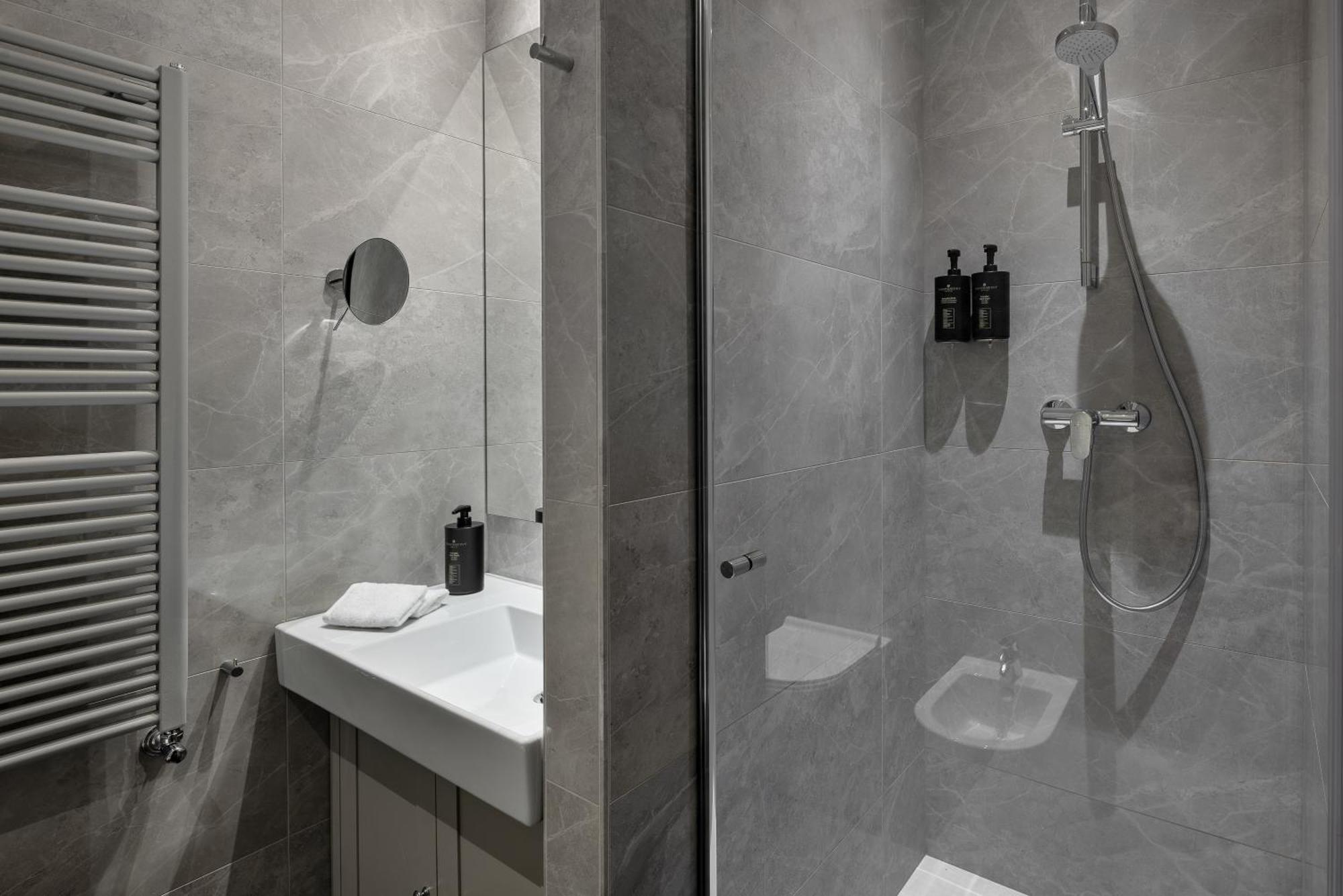 Porta Nera Private Living - Adults Only Hotel Florence Ngoại thất bức ảnh